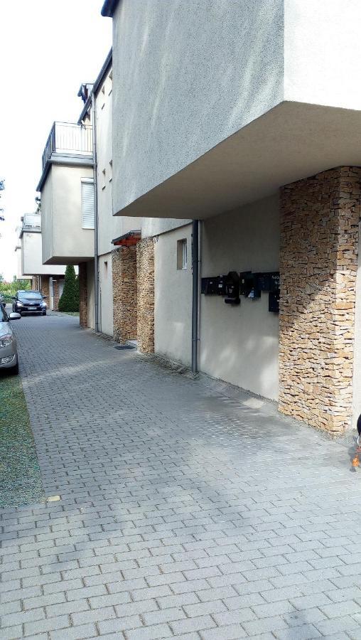 Cool & Pool Apartman Lägenhet Balatonfüred Exteriör bild